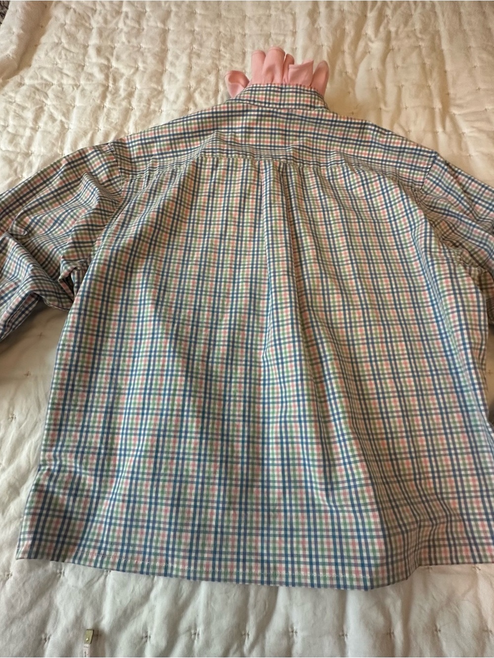 Women - Upcycled (reworked) men’s shirt with ruffled collar - Picture 7 of 7